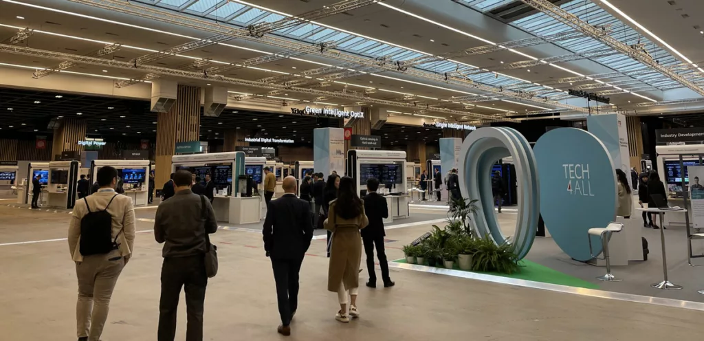 Huawei Connect Paris 2024 Hall