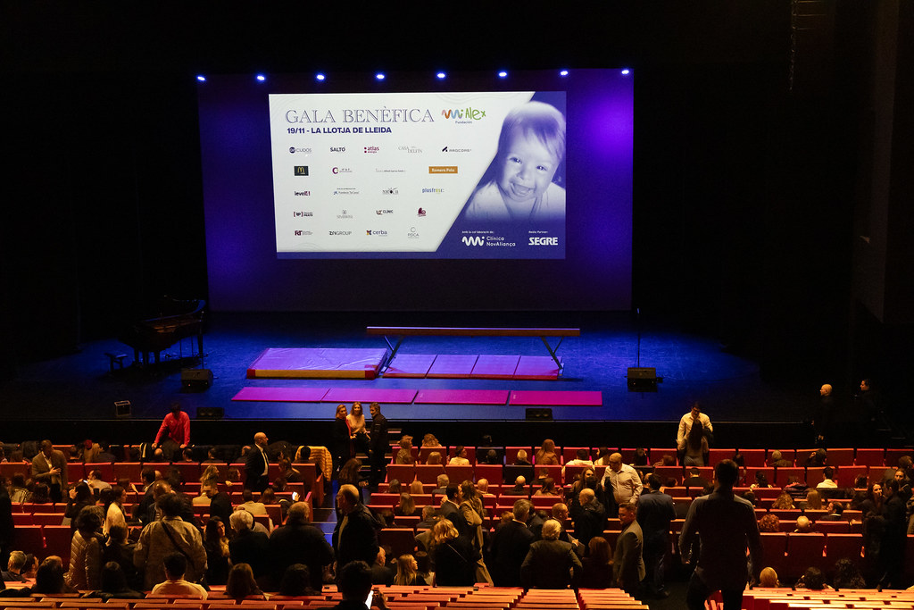 Mi-Fundacion-Alex_54936136148_l